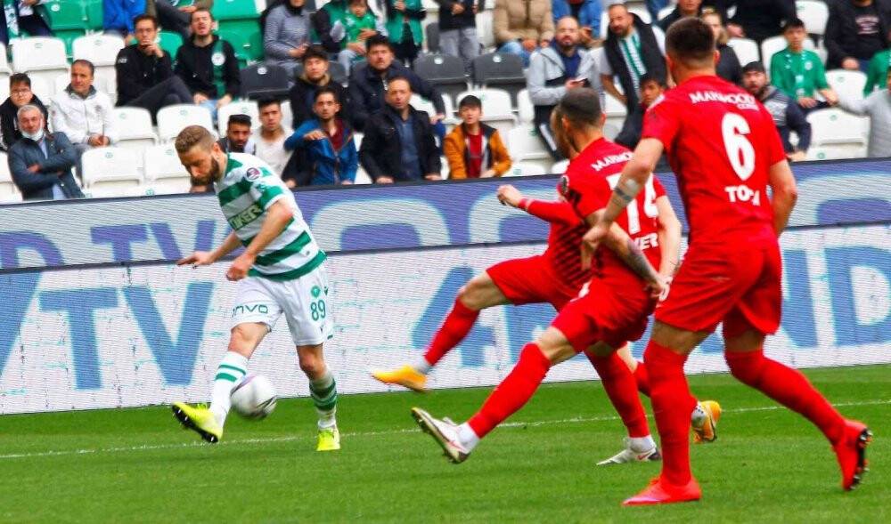 Spor Toto Süper Lig: Konyaspor: 4 - Gaziantep FK: 1 (Maç sonucu)