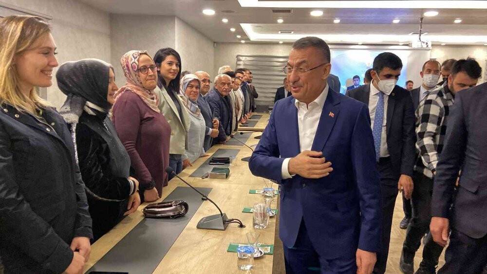 Cumhurbaşkanı Yardımcısı Oktay'dan 6'lı masa değerlendirmesi