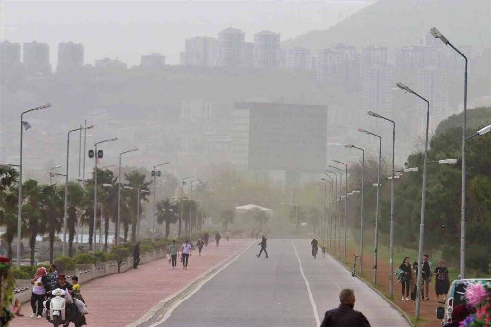 Samsun gündüz vakti geceyi yaşadı