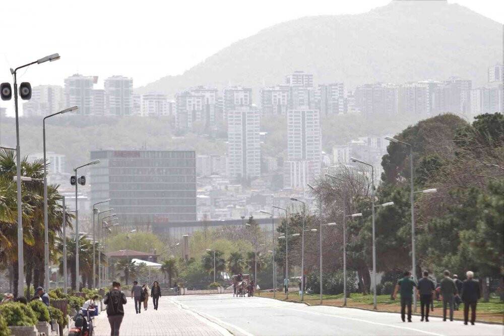 Samsun gündüz vakti geceyi yaşadı