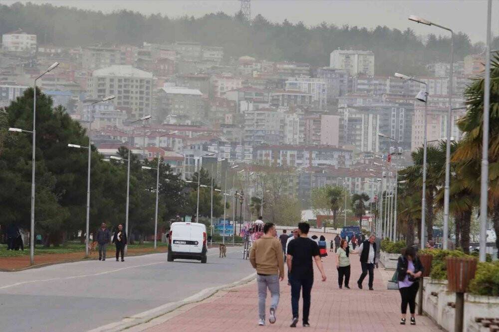 Samsun gündüz vakti geceyi yaşadı