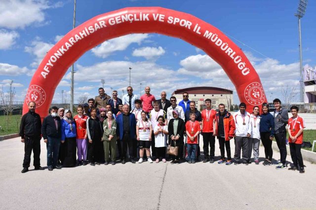 Afyonkarahisar’da Özel Sporcular Atletizm Müsabakaları sona erdi