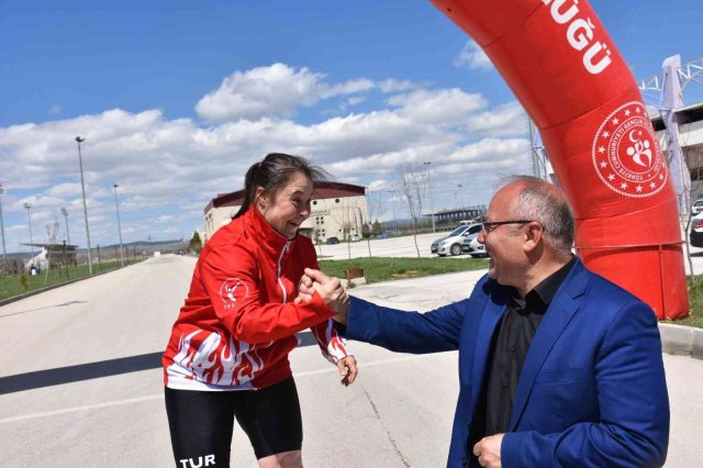 Afyonkarahisar’da Özel Sporcular Atletizm Müsabakaları sona erdi