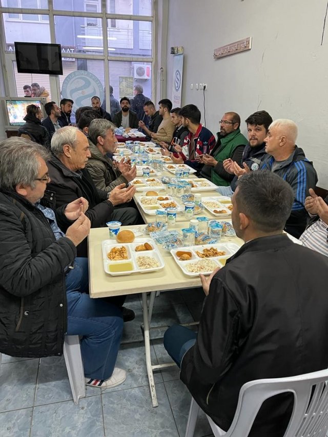 Eskişehir Sütlüce Spor Kulübü, iftar yemeğinde spor camiası ile bir araya geldi