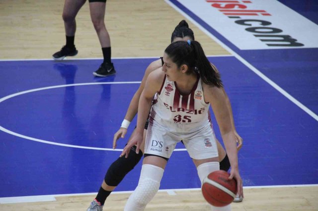 Kadınlar Basketbol Süper Ligi: Elazığ İl Özel İdare: 60 - Antalya 07 Basketbol: 67