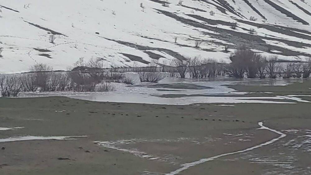 Kuru dere suya kavuştu