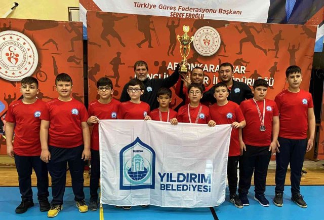 Yıldırım Belediyespor’dan güreşte başarı üstüne başarı