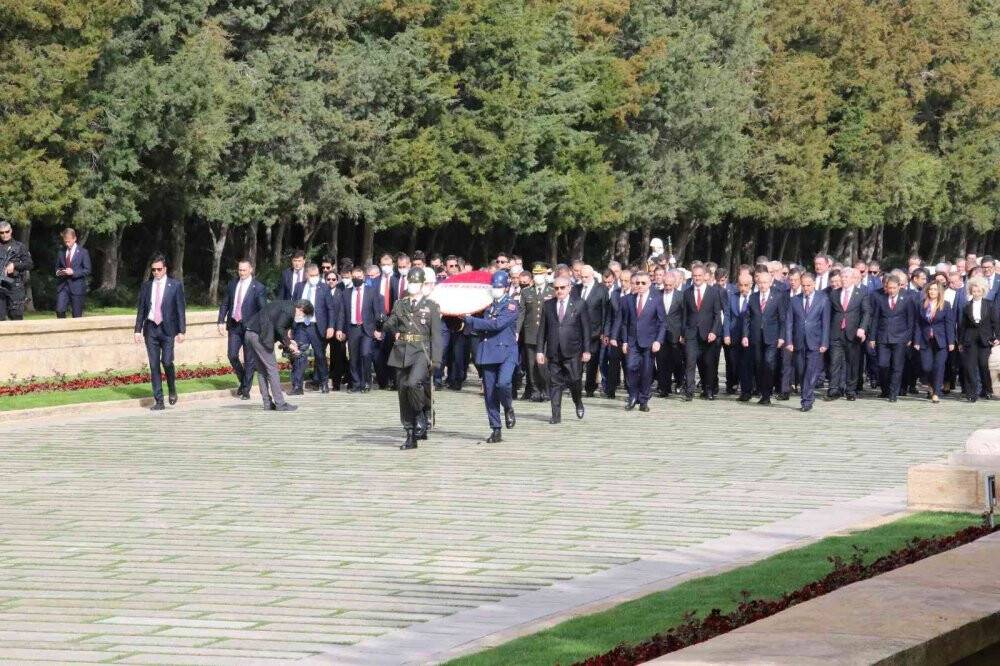 Devletin zirvesi Anıtkabir’de