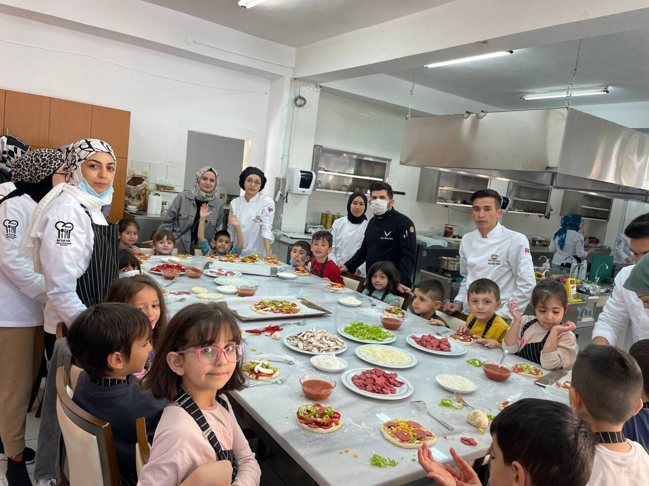 gelecegin-ascilarindan-universite-ogrencilerine-ziyaret-6.jpeg