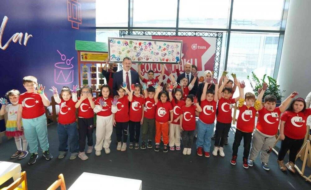 İstanbul Havalimanı’nda ‘geri dönüşüm’ temalı 23 Nisan etkinliği