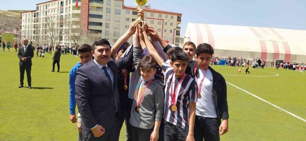 Pandeminin ardından moral veren görüntü