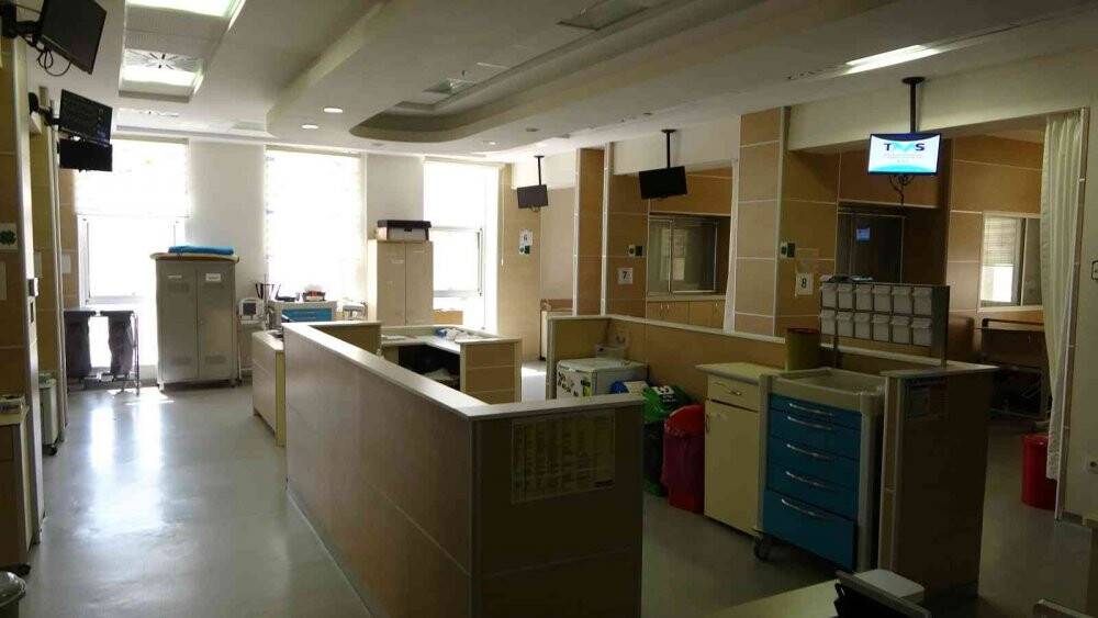 Muş’ta koronavirüs vakaları düştü, yoğun bakım servisleri kapatıldı