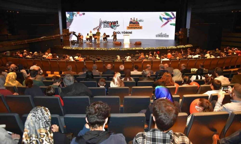 Selçuklu Belediyesi’nin kitap okuma ve resim yarışmasında ödüller sahiplerini buldu