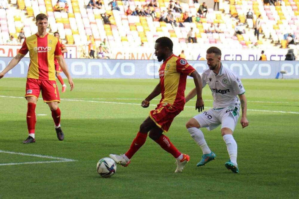 Spor Toto Süper Lig: Yeni Malatyaspor: 0 - Konyaspor: 2 (İlk yarı)