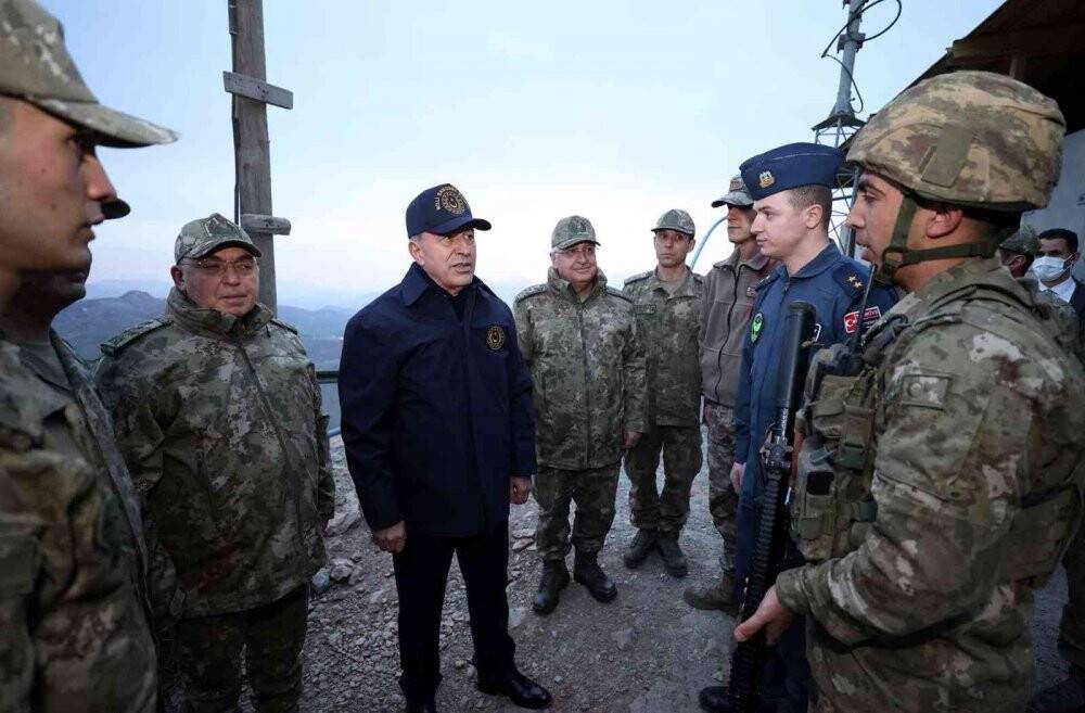 Bakan Akar: 'Pençe Kilit Operasyonu’nda bugüne kadar 56 terörist etkisiz hale getirildi.'