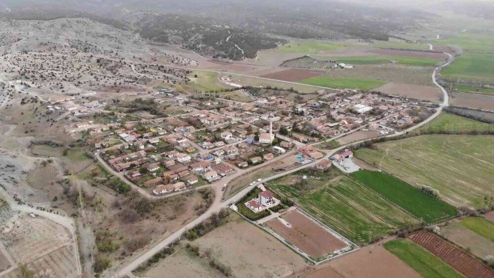 Bu ilçede yaşayan yaşlıların yüzü gülüyor