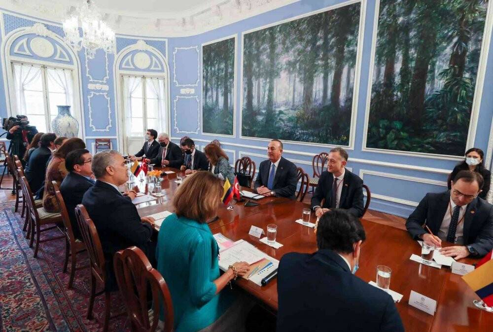 Dışişleri Bakanı Çavuşoğlu, Kolombiya Devlet Başkanı Marquez ile bir araya geldi