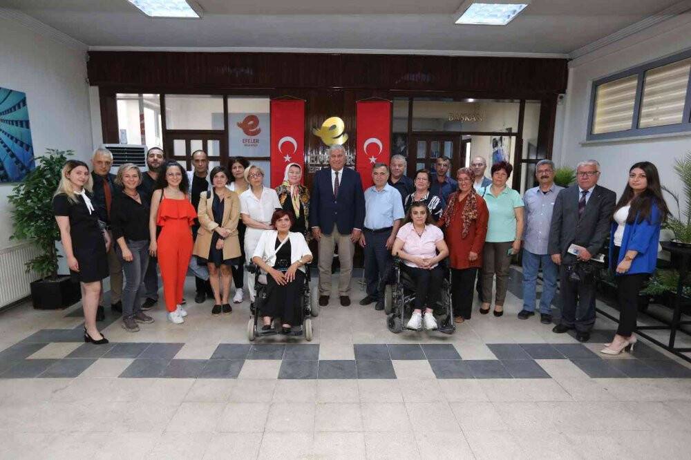Başkan Atay Efeler Kent Konseyi’ni ağırladı