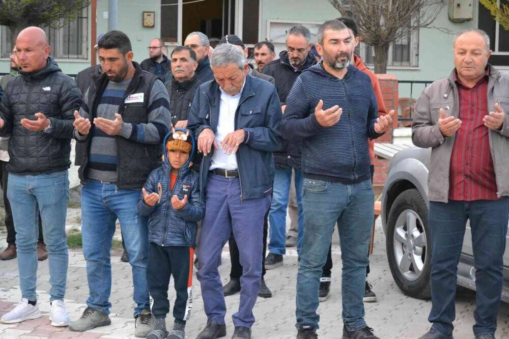 Kulu’da vatandaşlar yağmur duası yapıldı