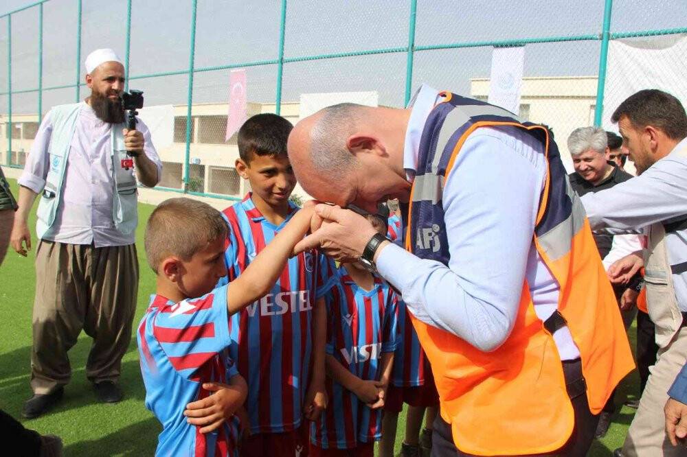 İçişleri Bakanı Soylu, İdlib’de briket evlerin anahtar teslim törenine katıldı