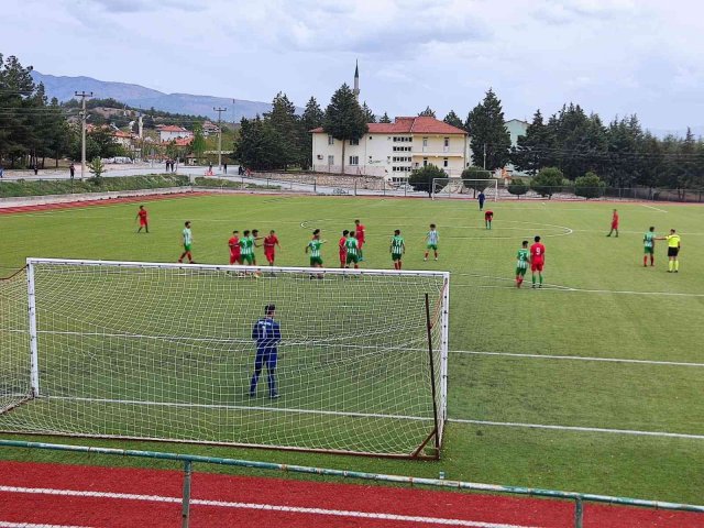 Çameli Belediyespor’da 3-0’dan geri dönüş 1 puanı getirdi