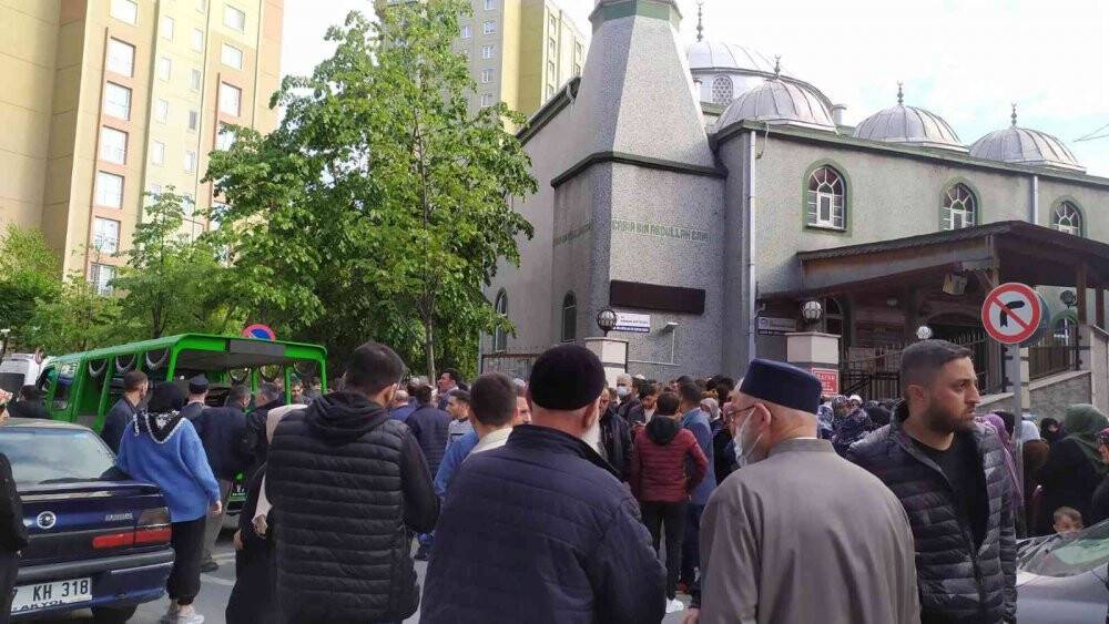 Saplantılı eski sevgilisinin öldürdüğü genç kıza acı veda