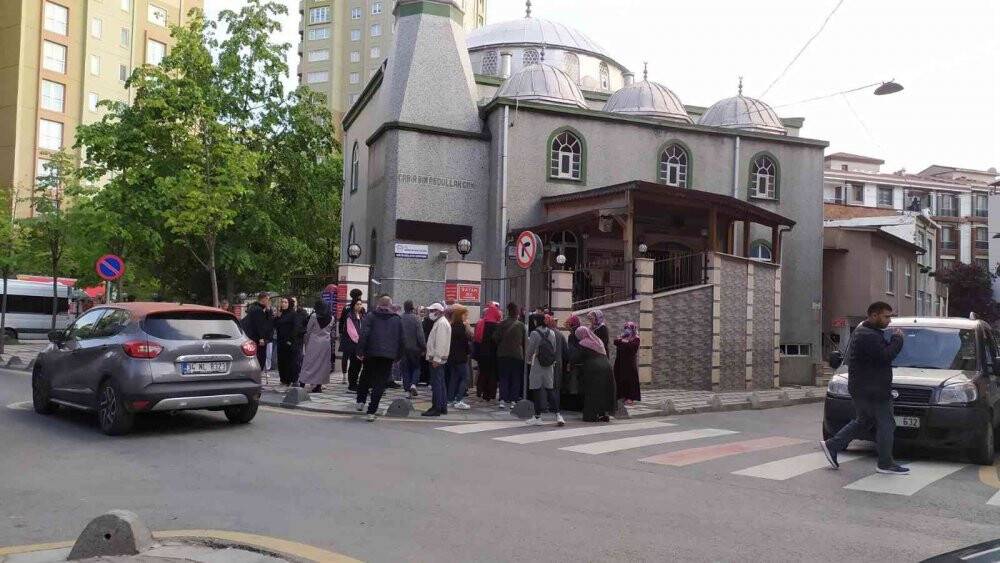 Saplantılı eski sevgilisinin öldürdüğü genç kıza acı veda