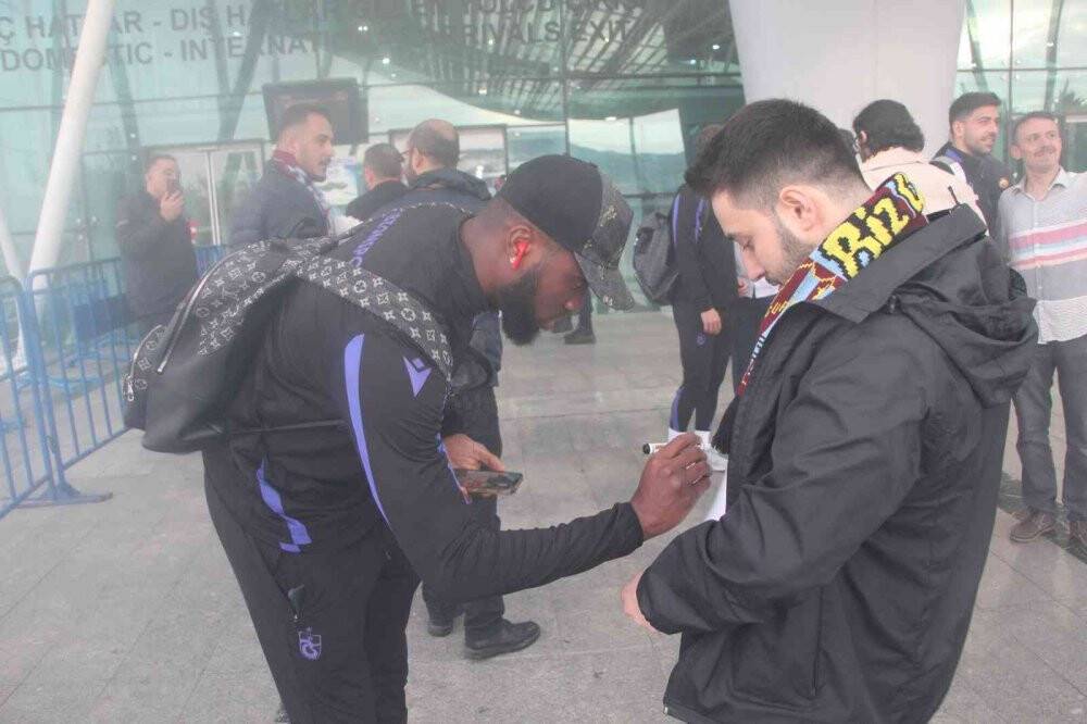 Trabzonspor Hatay’da coşku ile karşılandı