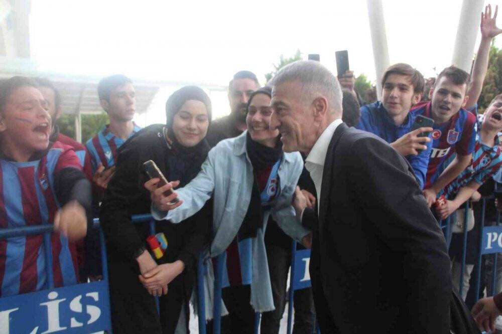 Trabzonspor Hatay’da coşku ile karşılandı
