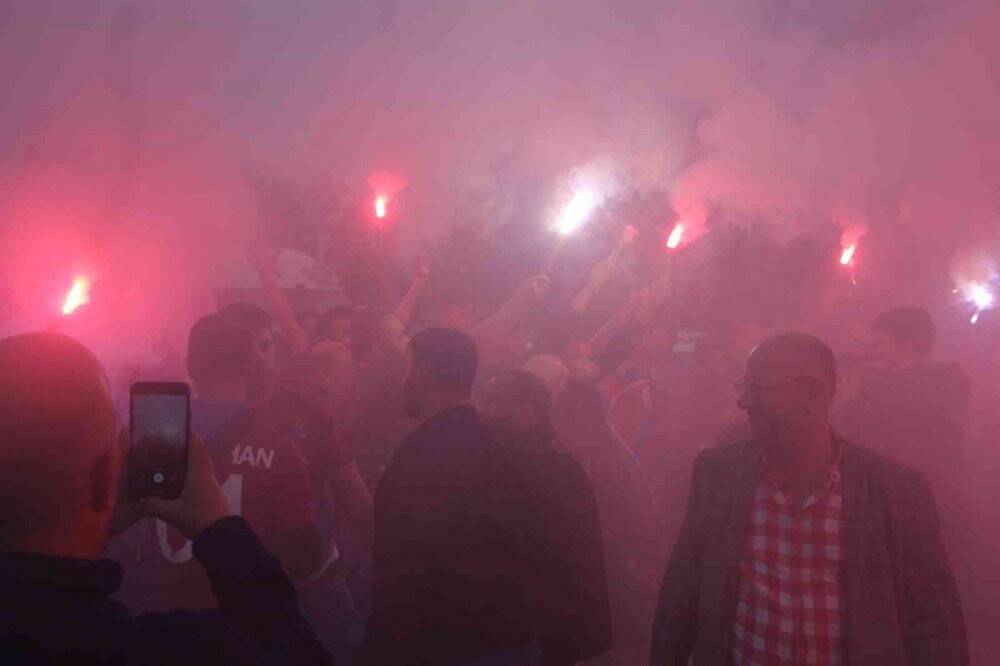 Trabzonspor Hatay’da coşku ile karşılandı