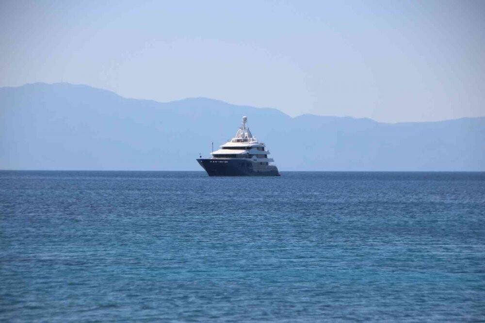 Rus oligarkların yatları ardı ardına geliyor