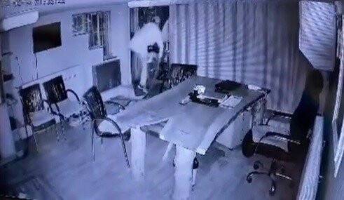 20 yıldır nostalji yaptığı motosikleti 35 saniyede çalındı