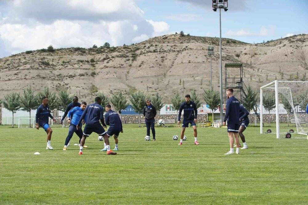 Çaykur Rizespor'da Yeni Malatyaspor mesaisi tamamlandı