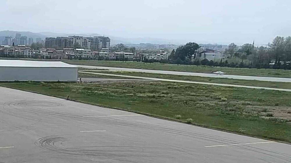Düşen uçağın pilotlarının havalimanındaki son görüntüleri ortaya çıktı
