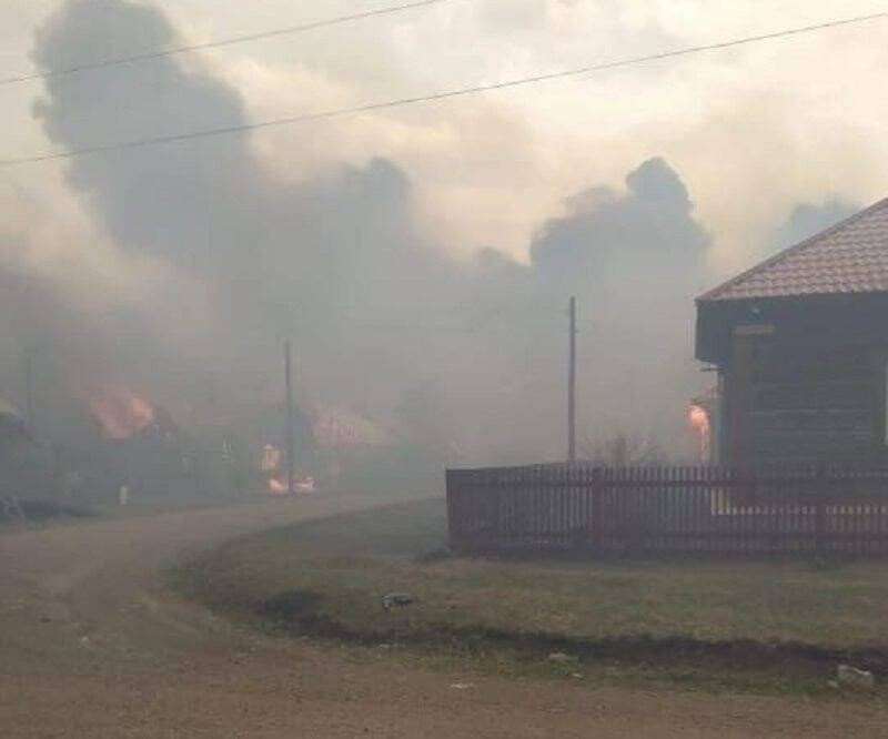 Sibirya’daki orman yangınları evlere sıçradı: 5 ölü