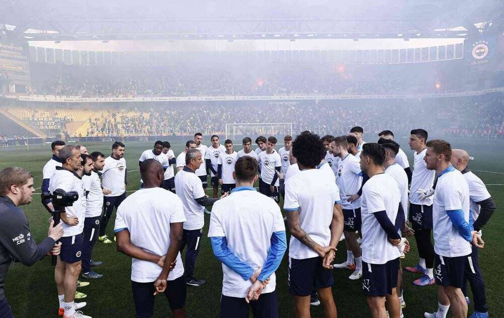 Fenerbahçe’den 20 bin kişilik antrenman