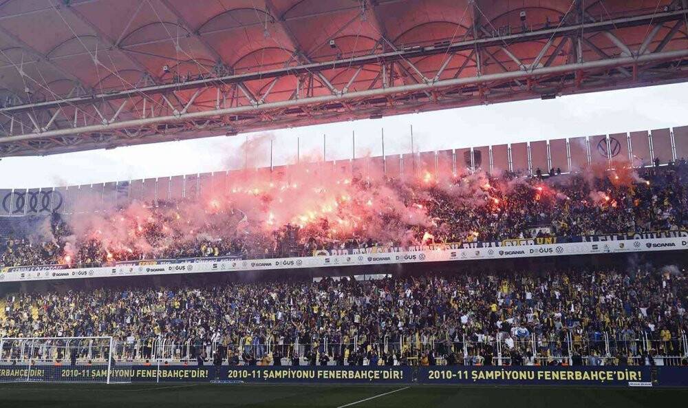 Fenerbahçe’den 20 bin kişilik antrenman