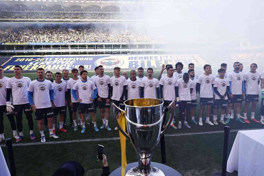 Fenerbahçe’den 20 bin kişilik antrenman