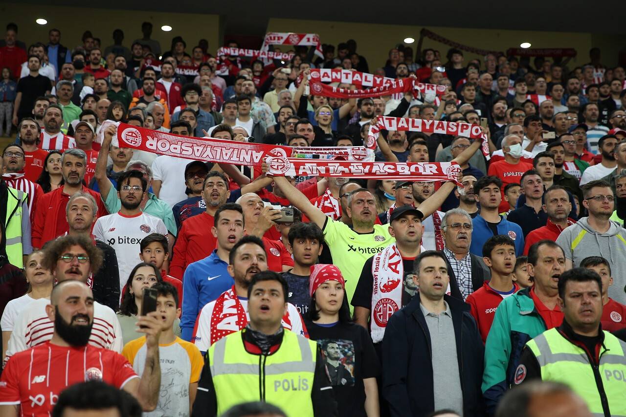aa-20220509-27809454-27809450-fraport-tav-antalyaspor-ittifak-holding-konyaspor.jpg