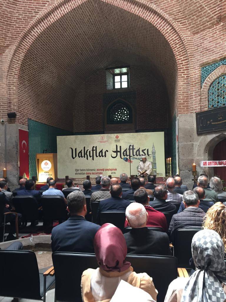 aa-20220509-27808073-27808069-konya-konyada-vakiflar-haftasi-kutlaniyor.jpg