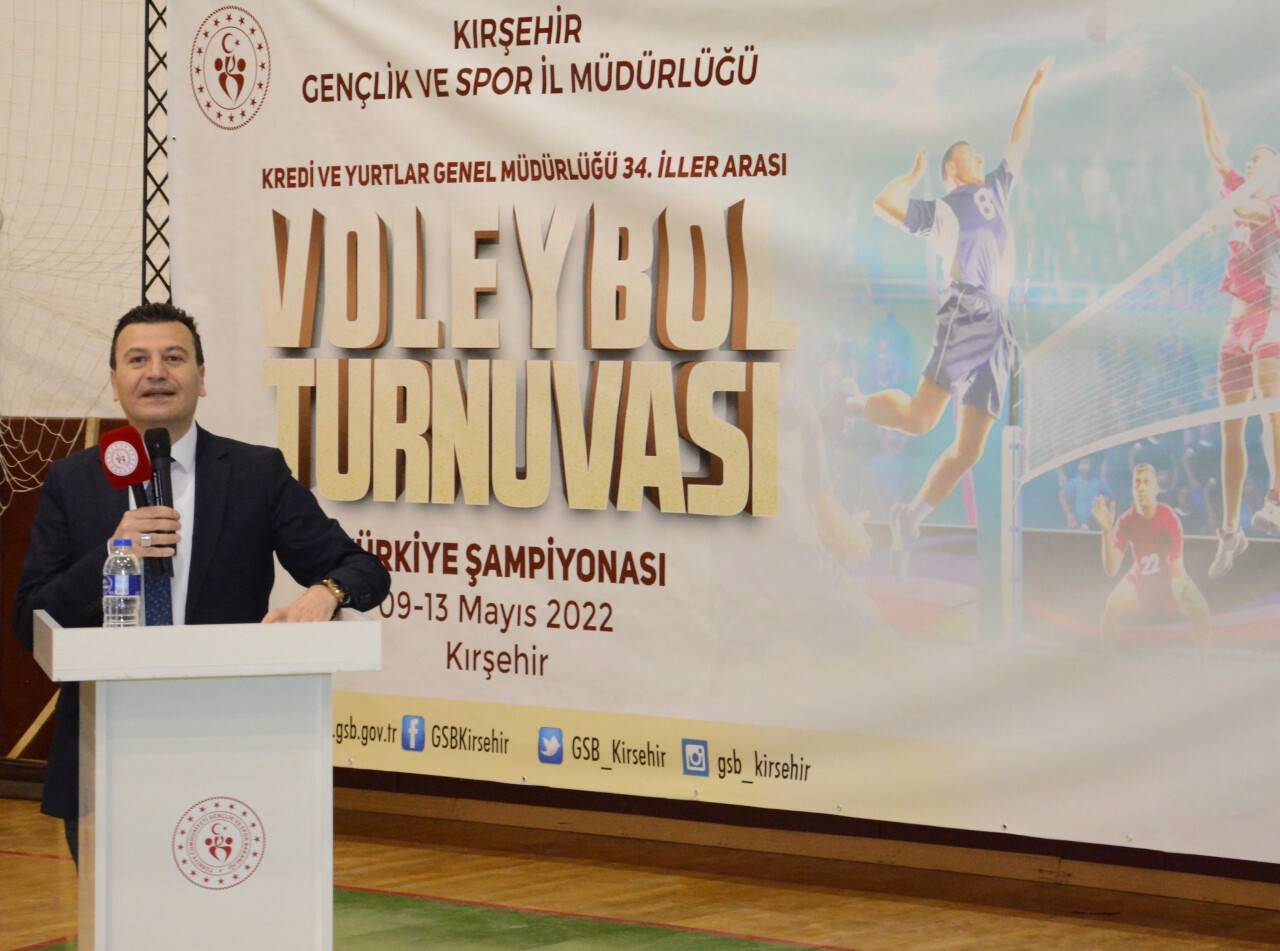 aa-20220510-27813678-27813676-yurtlarda-kalan-ogrenciler-voleybol-turnuvasinda-yarisiyor.jpg