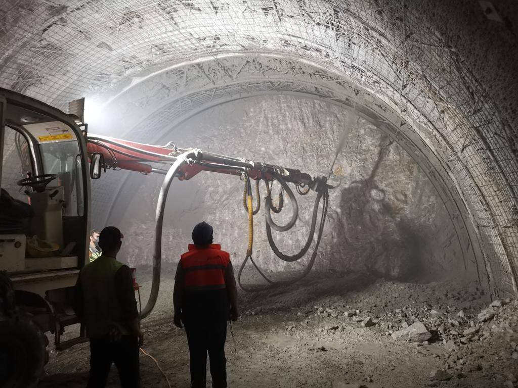 alacabel-tunelinde-calismalar-yeniden-basladi-5.jpg