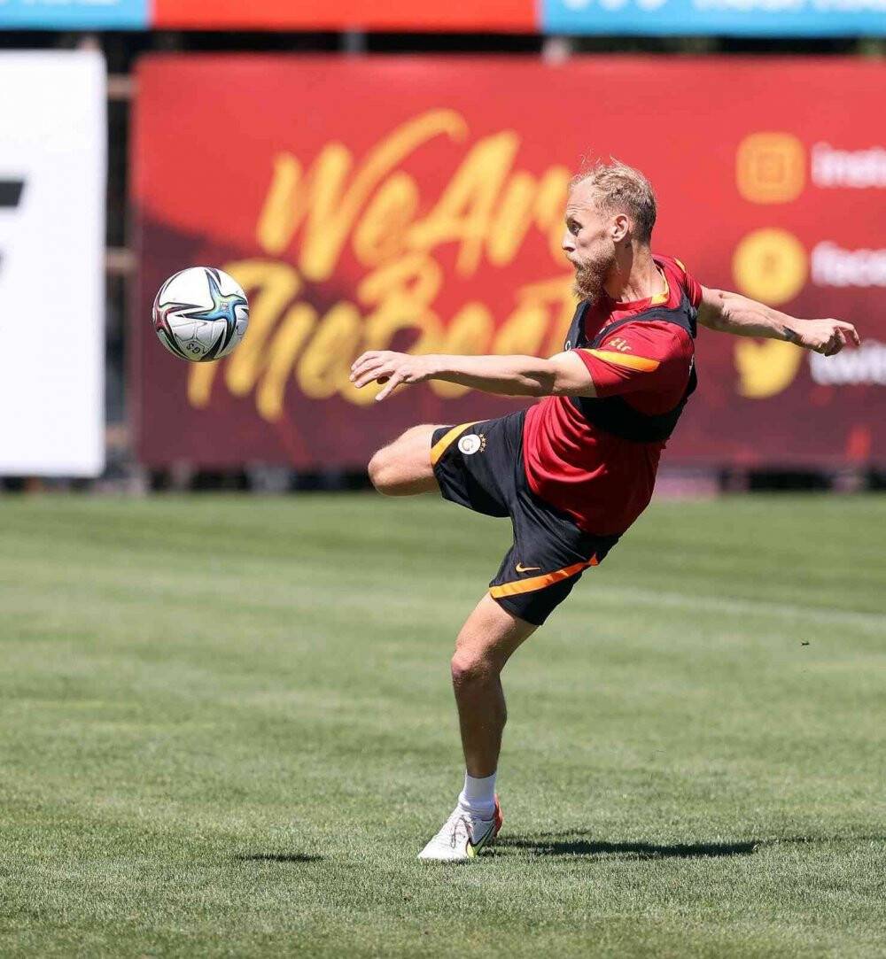 Galatasaray’da Marcao ve Omar takımdan ayrı çalıştı