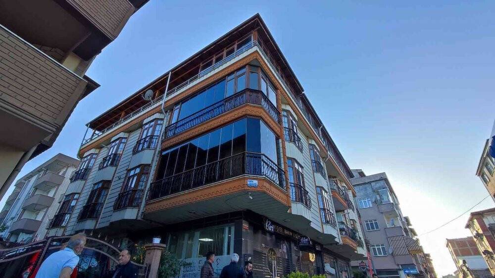 Haber alınamayan eski kulüp başkanı evinde ölü bulundu