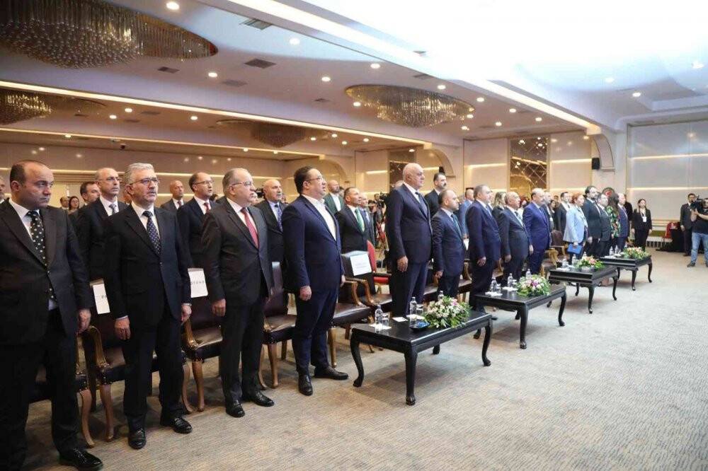 Başkan Erkoyuncu, Gıda Zirvesi’nde tarımın sürdürülebilirliğinin önemine dikkat çekti