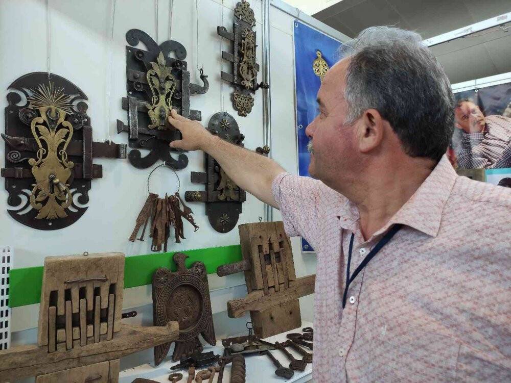 Asırlık kilitlerin aynısını yaptı, her biri servet değerinde