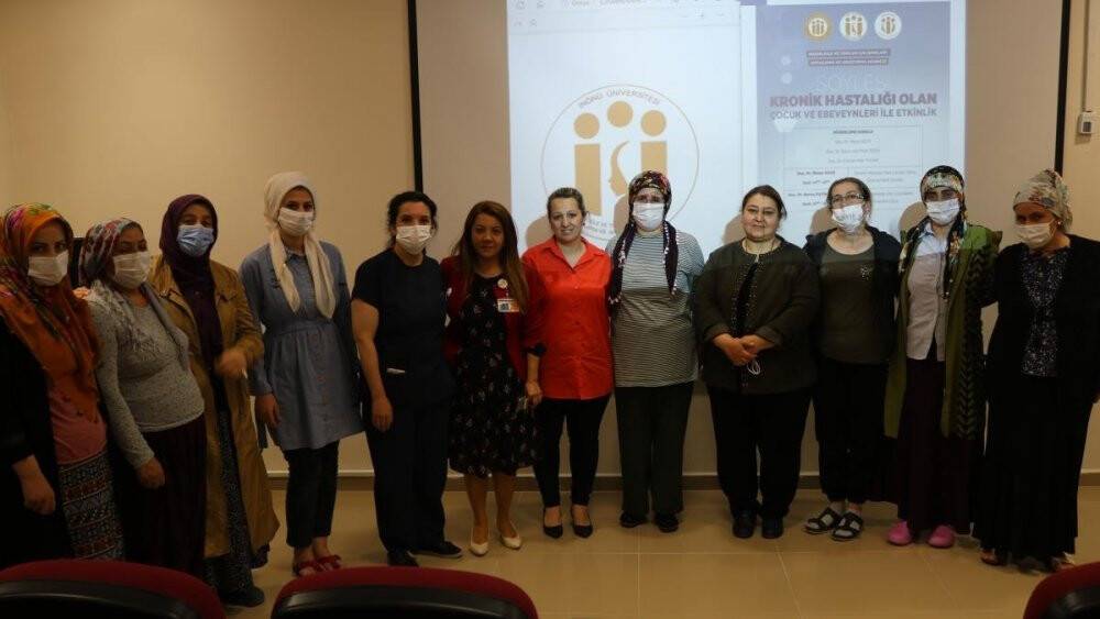 Kronik hastalığı olan çocuklara moral  etkinliği