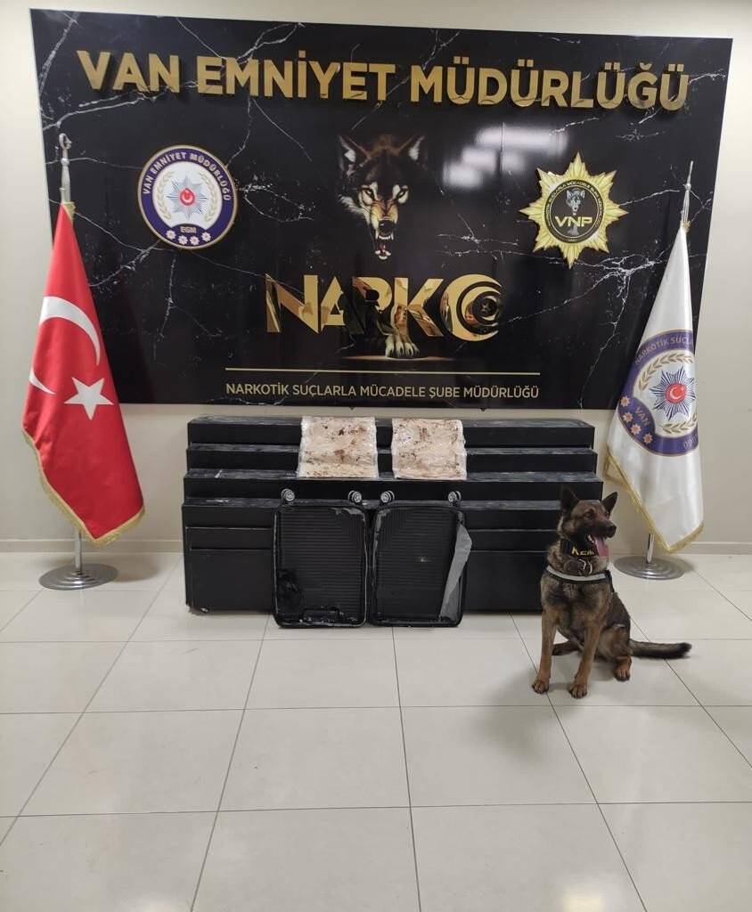 Van’da 30 kilo uyuşturucu ele geçirildi