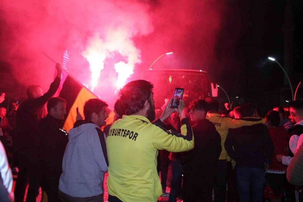Bayburt’ta play-off yarı final coşkusu