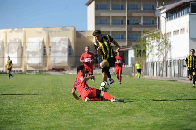 Kocasinan Şimşekspor galibiyetle başladı